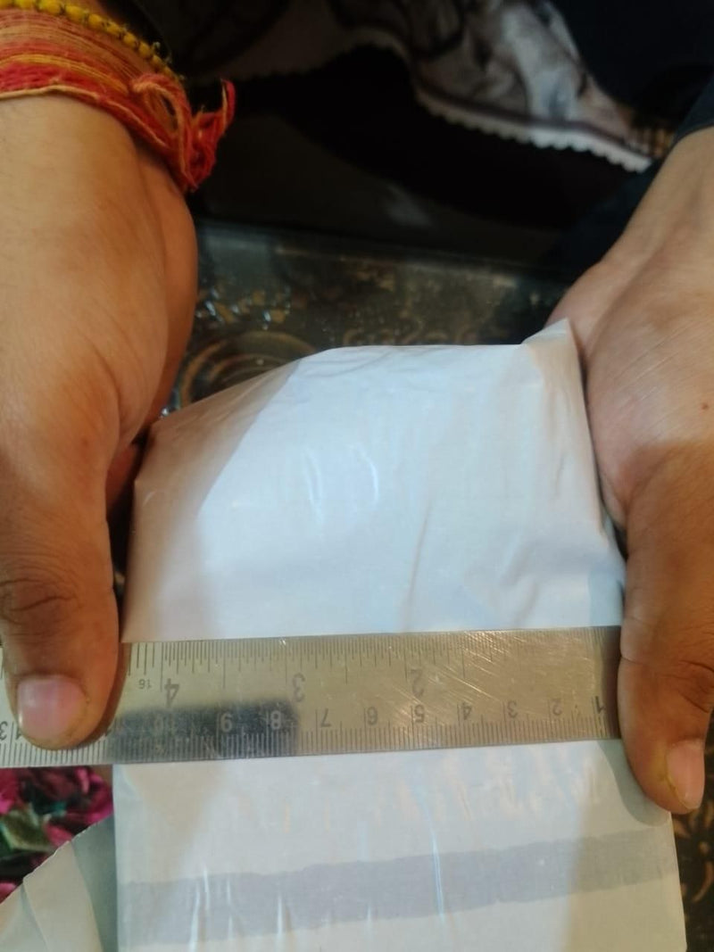 Standard Ultra-Slim Wireless Charging Pad  आप सभी प्रकार के एंड्रॉइड फोन के लिए उपयोग कर सकते हैं