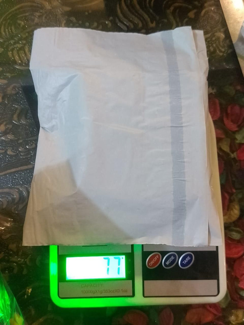 Standard Ultra-Slim Wireless Charging Pad  आप सभी प्रकार के एंड्रॉइड फोन के लिए उपयोग कर सकते हैं